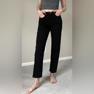 Levi Wedgie Straight Jean